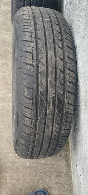 Гуми с джанти Други 175/75R14, снимка 3 - Гуми и джанти - 53664581