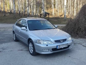 Honda Accord 1.8 VTEC FACELIFT LIFTBACK, снимка 1