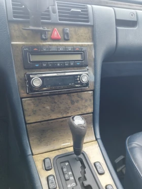 Mercedes-Benz E 250, снимка 9