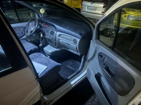 Renault Scenic, снимка 8