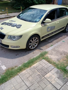 Skoda Superb, снимка 1