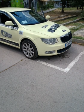 Skoda Superb, снимка 9