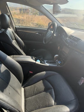 Mercedes-Benz E 320, снимка 6