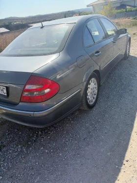 Mercedes-Benz E 320, снимка 4