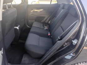 Toyota Auris 1.4 D-4D 90 - 5500 лв. - 47114738 11