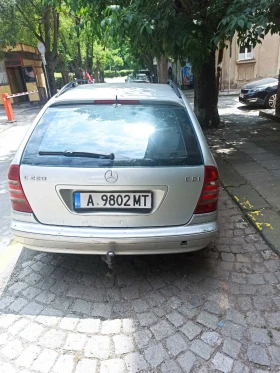 Mercedes-Benz C 220 Комби, снимка 9