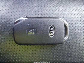 Kia Cadenza 3.3l Technology - 11500 € / 22492.04 лв. - 38802092 11