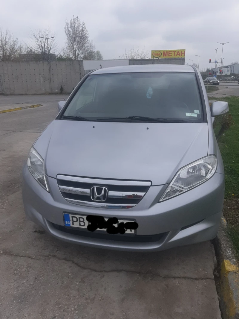 Honda Fr-v, снимка 3 - Автомобили и джипове - 47402937