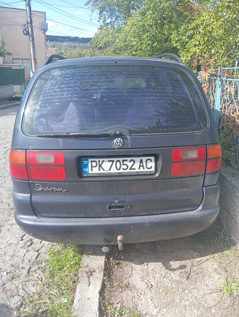 VW Sharan 2.0, снимка 4 - Автомобили и джипове - 47581836