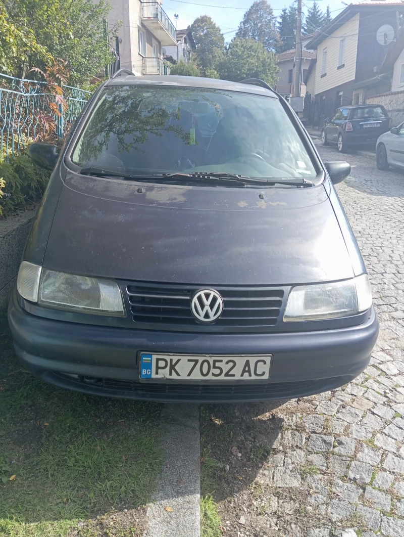 VW Sharan 2.0, снимка 2 - Автомобили и джипове - 47581836