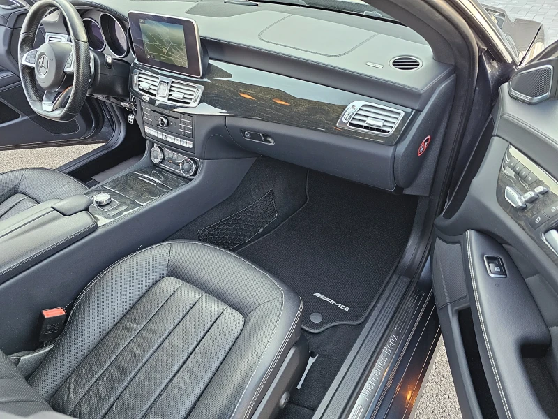 Mercedes-Benz CLS 350 Shooting Brake * Sport-Paket AMG* 4Matic* LED* , снимка 13 - Автомобили и джипове - 48629378