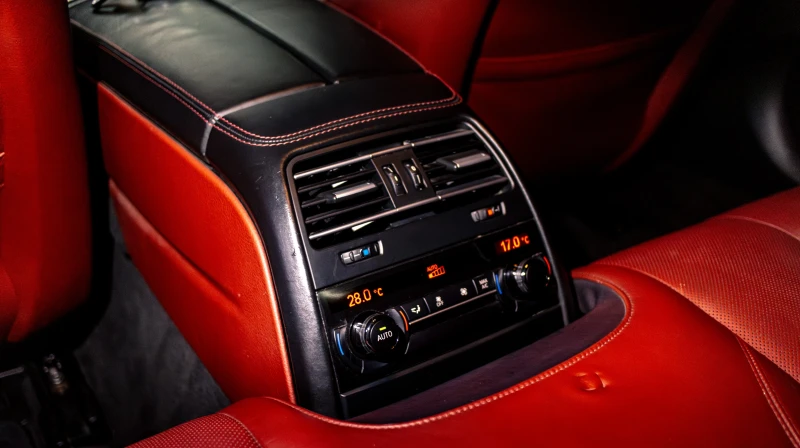 BMW 650 ЛИЗИНГ* Gran Coupe Akrapovic Harman Kardon FULL, снимка 16 - Автомобили и джипове - 50212274