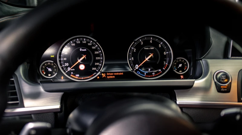 BMW 650 ЛИЗИНГ* Gran Coupe Akrapovic Harman Kardon FULL, снимка 15 - Автомобили и джипове - 50212274