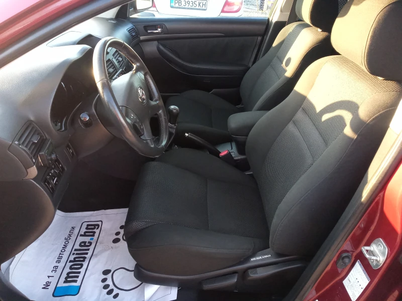 Toyota Avensis 1.8 VVTI 129CH, снимка 10 - Автомобили и джипове - 50172897