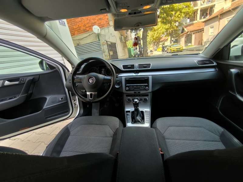 VW Passat TSI, снимка 17 - Автомобили и джипове - 52395918