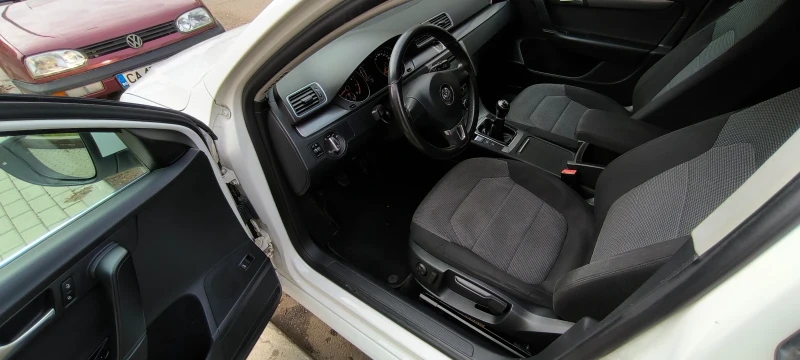 VW Passat TSI, снимка 4 - Автомобили и джипове - 52744444