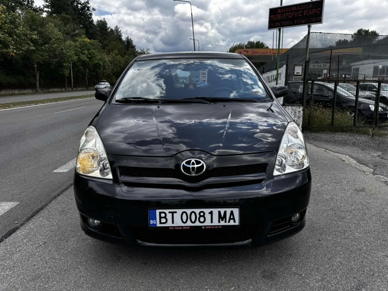 Toyota Verso, снимка 2 - Автомобили и джипове - 51723995