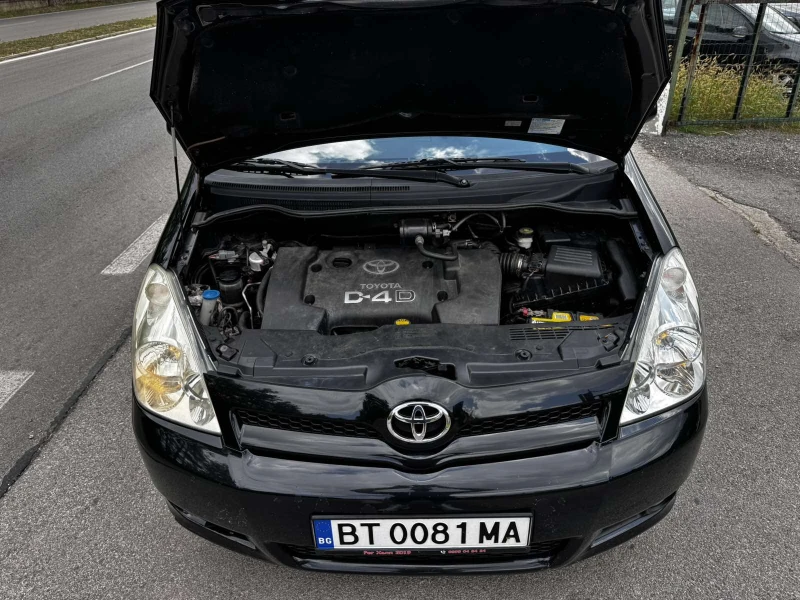 Toyota Verso, снимка 12 - Автомобили и джипове - 51723995