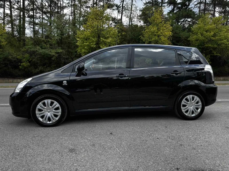 Toyota Verso, снимка 6 - Автомобили и джипове - 51723995