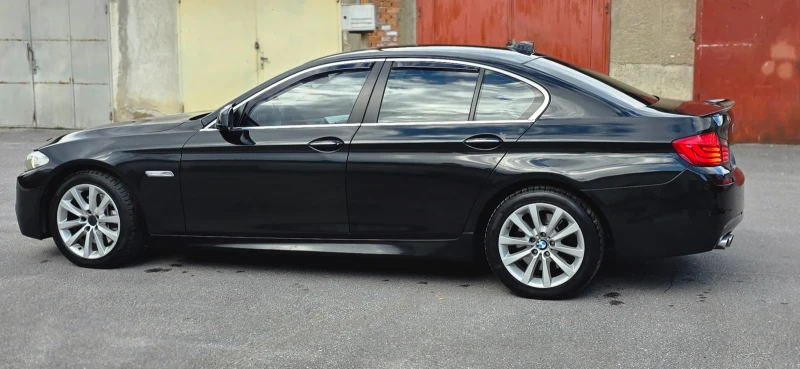 BMW 530 3.0d FULL M PAKK, снимка 11 - Автомобили и джипове - 52378203
