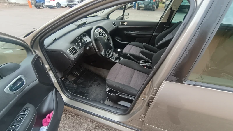 Peugeot 307 2.0 бензин , снимка 9 - Автомобили и джипове - 52730813