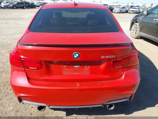 BMW 340 * РЪЧКА* ЗАДНО* M-SPORT* ШИБИДАХ* HARMAN KARDON* П, снимка 15 - Автомобили и джипове - 54694004