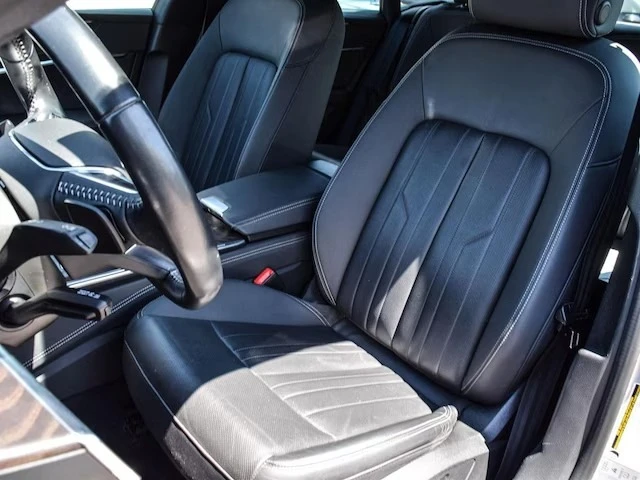 Audi A7 * BLACK OPTIC * ДИСТРОНИК * ОБДУХВАНЕ * 360 * , снимка 9 - Автомобили и джипове - 55351621