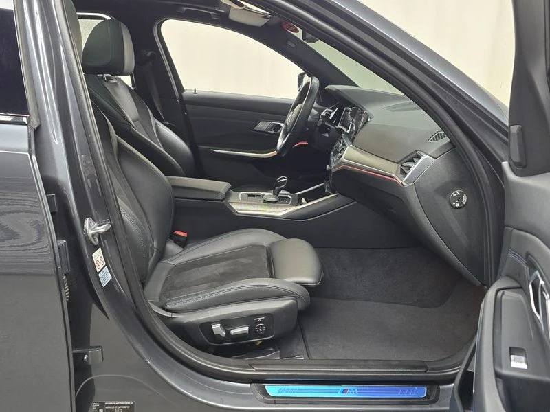 BMW 320 320d Touring M Sport| 190к.с.| ВКЛ.ТЕХНОТЕСТ, снимка 11 - Автомобили и джипове - 55582262