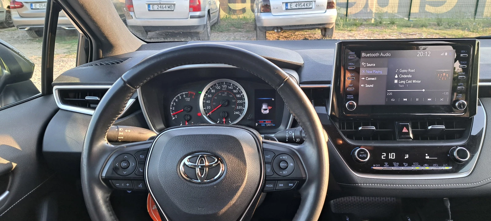 Toyota Corolla 2.0 SE - изображение 10