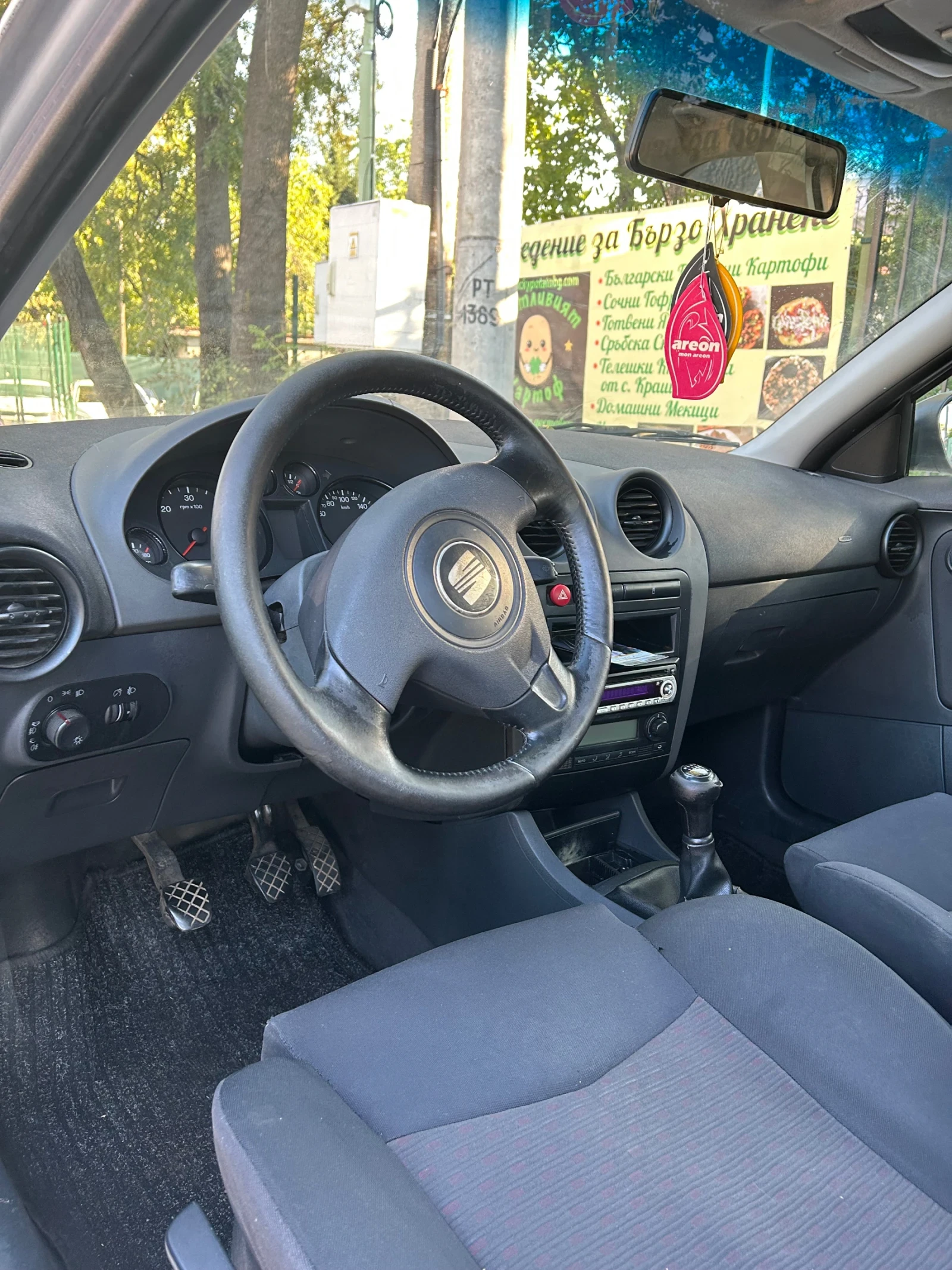 Seat Ibiza  - изображение 7