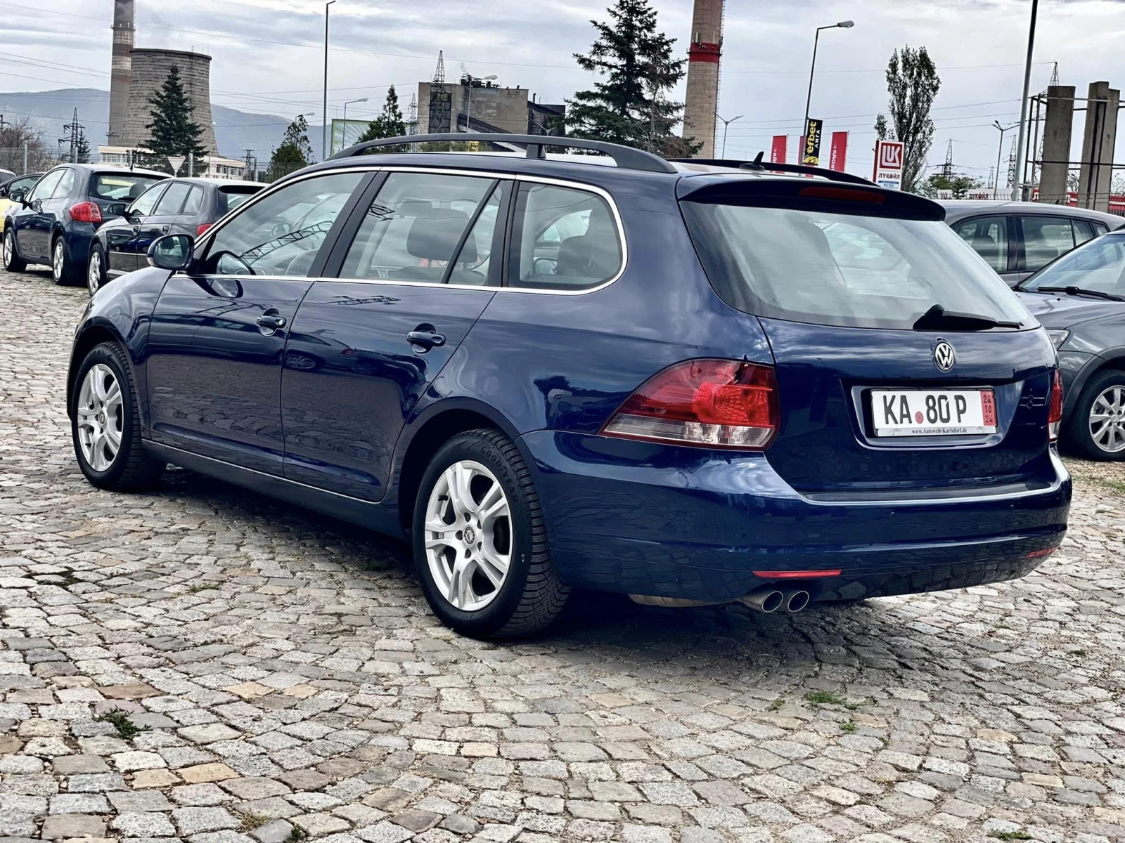 VW Golf Variant 2.0 6-скорости - изображение 3