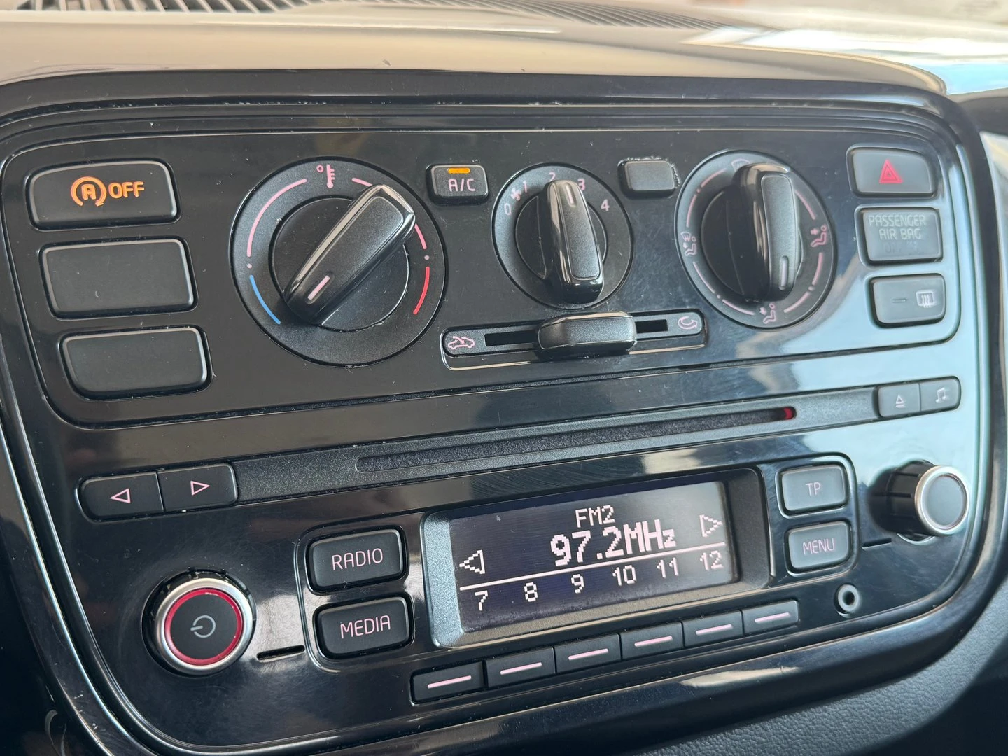 VW Up VW move up! 1.0 EcoFuel BMT | Mobile.bg — изображение 11