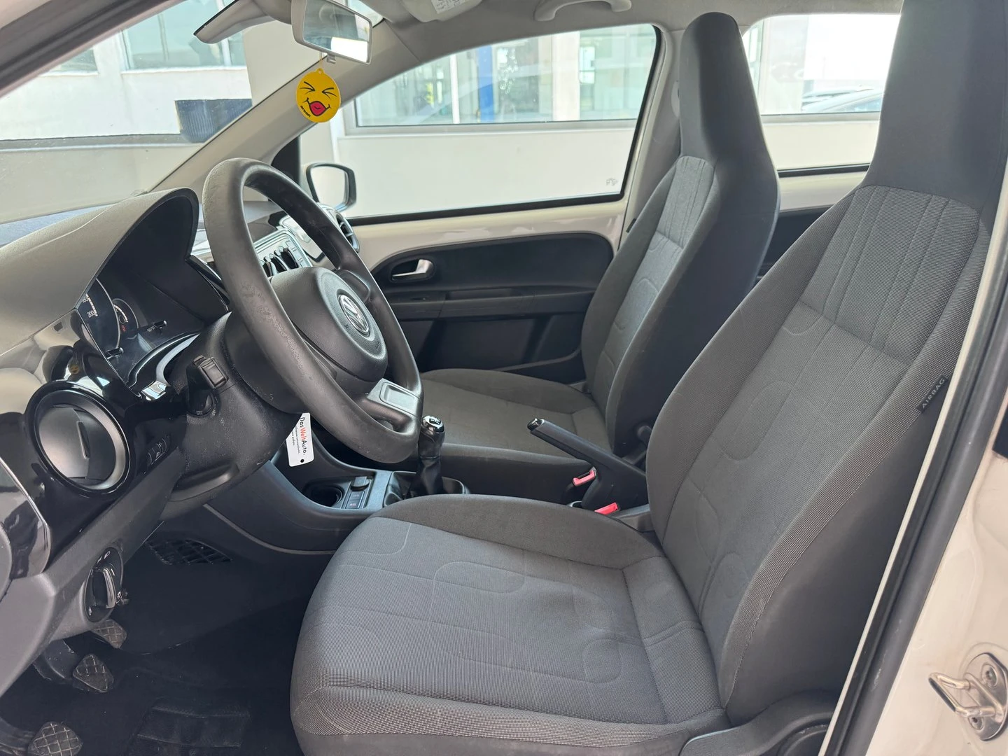 VW Up VW move up! 1.0 EcoFuel BMT | Mobile.bg — изображение 5