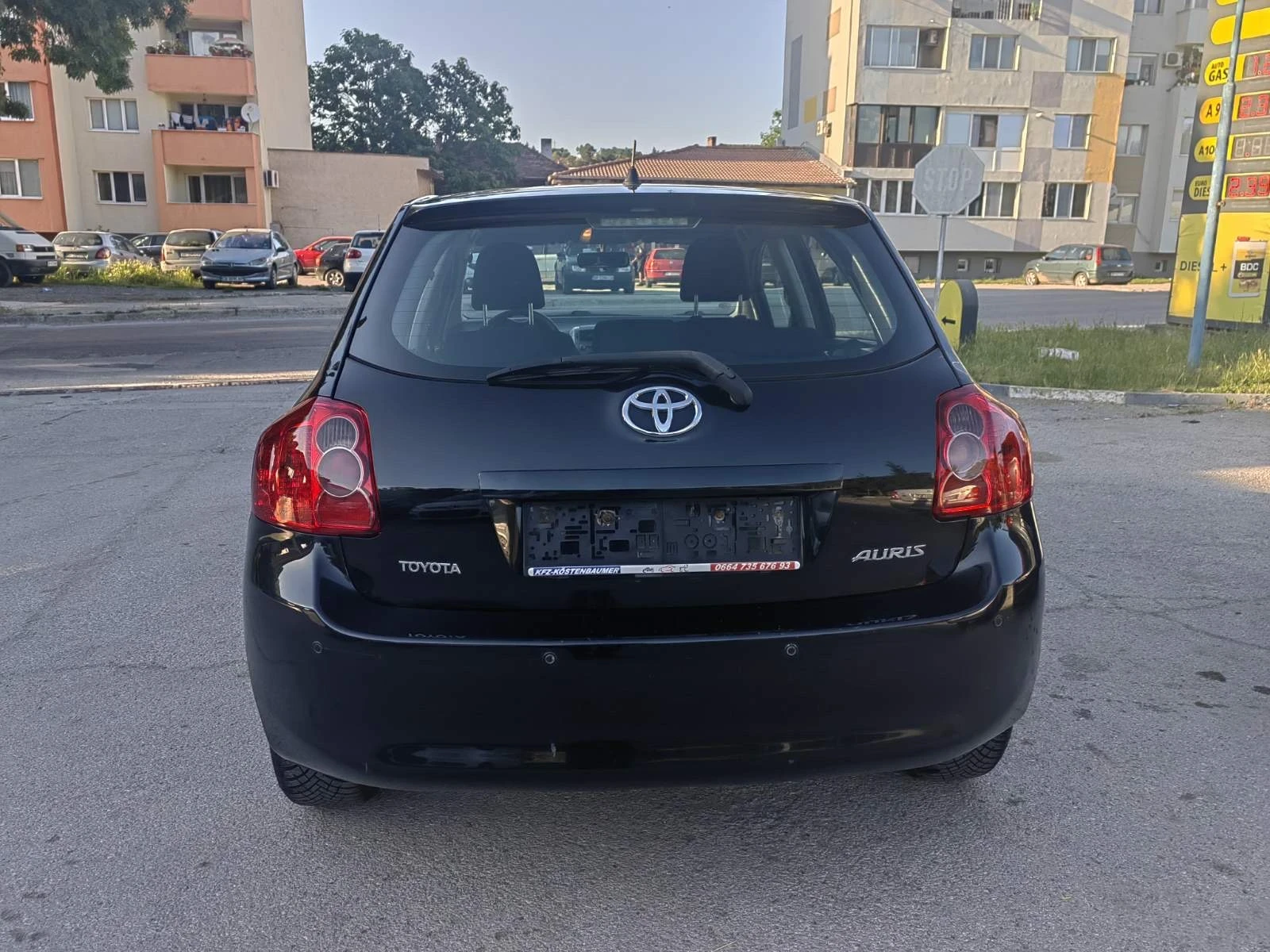 Toyota Auris 1.4 D-4D 90 - изображение 5