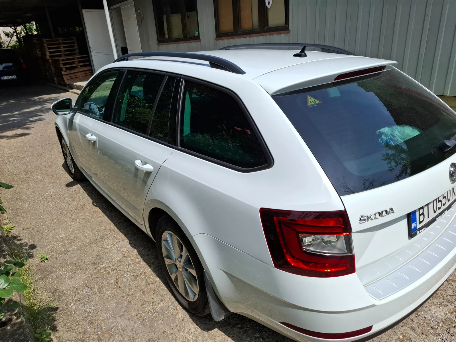 Skoda Octavia 1.5GTEC Метан - изображение 3