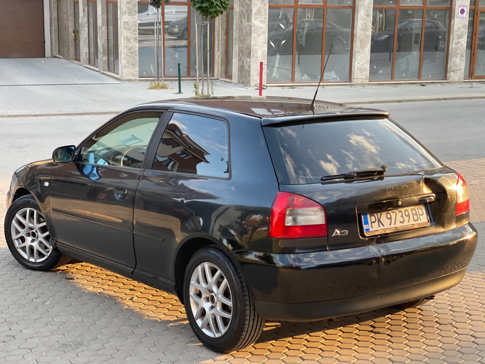 Audi A3 1.9 - изображение 2