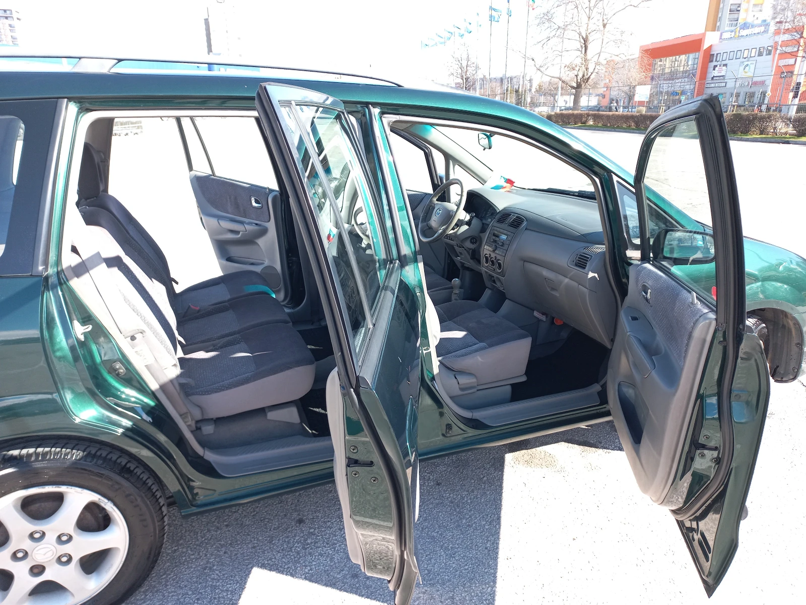 Mazda Premacy  - изображение 10