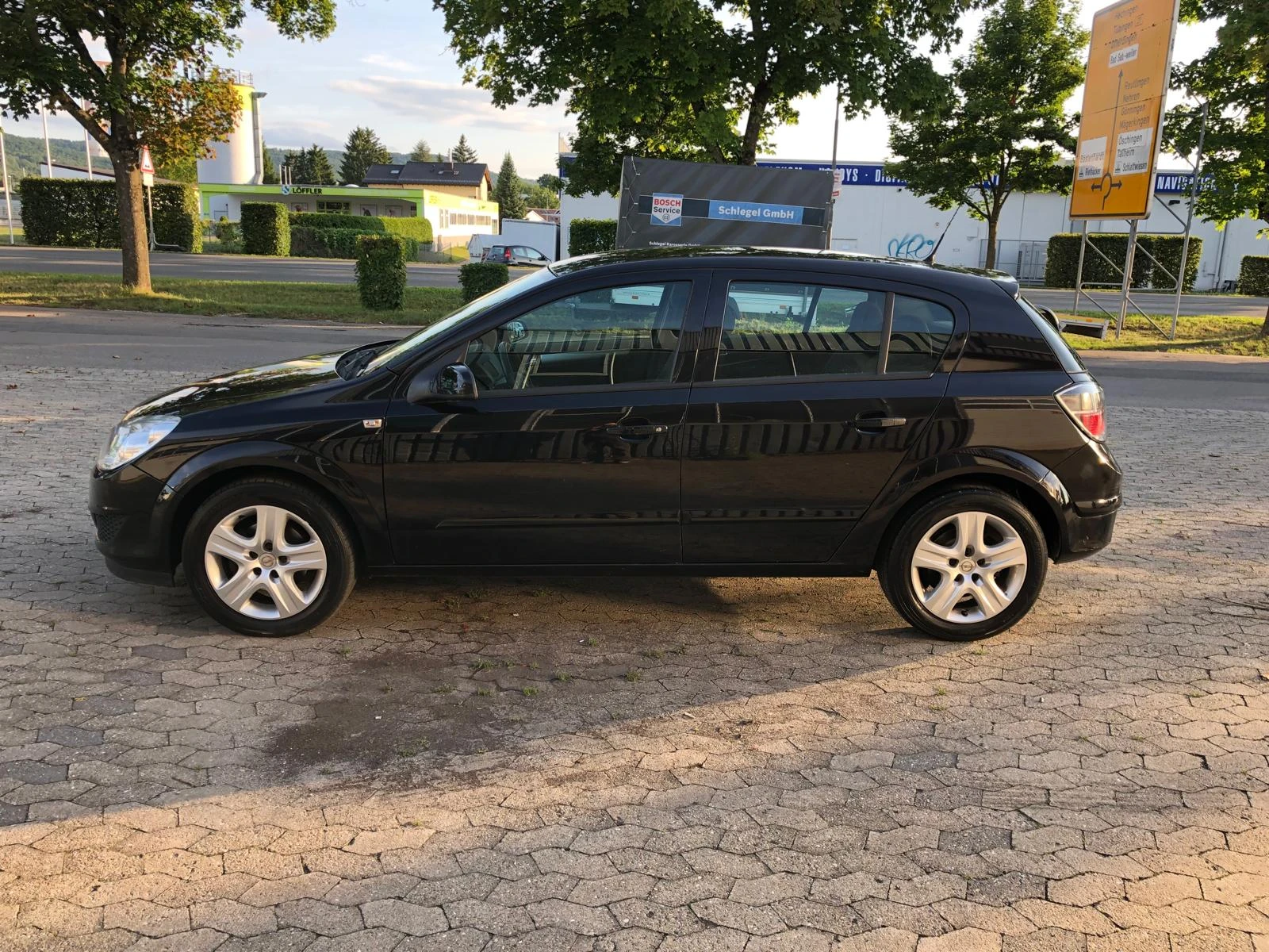 Opel Astra 1.4 - изображение 5