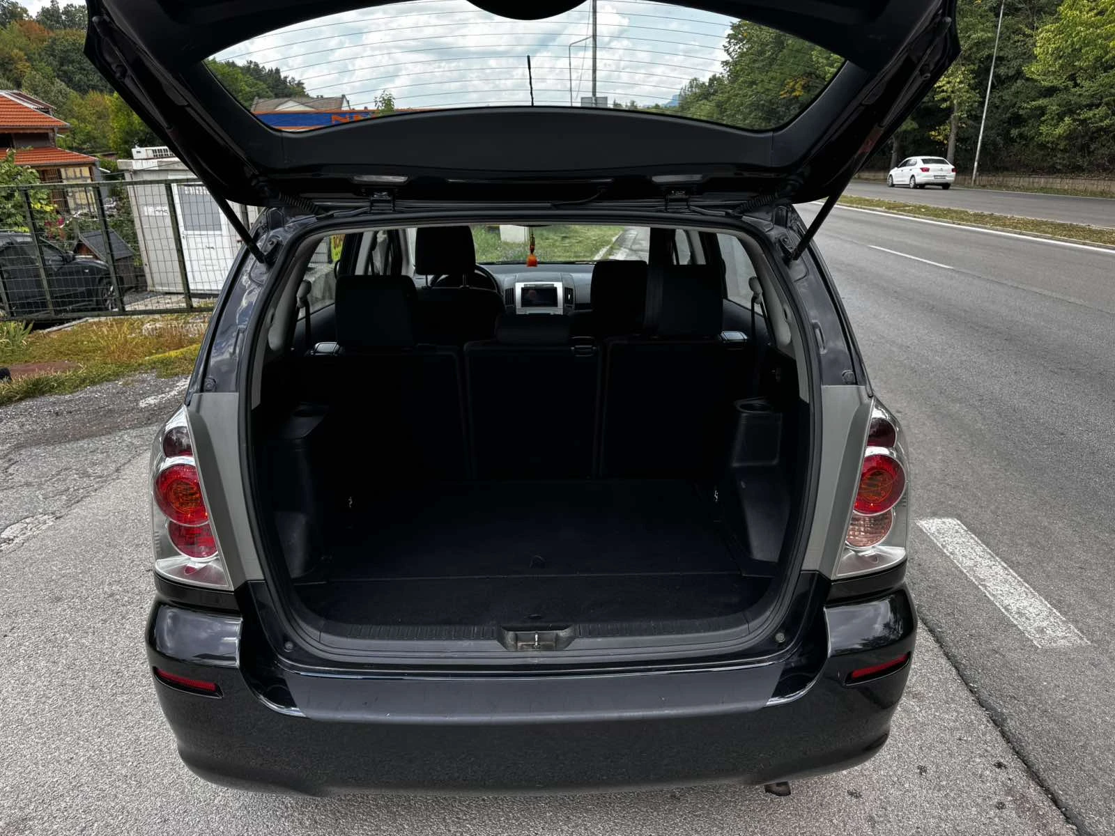 Toyota Verso | Mobile.bg   14