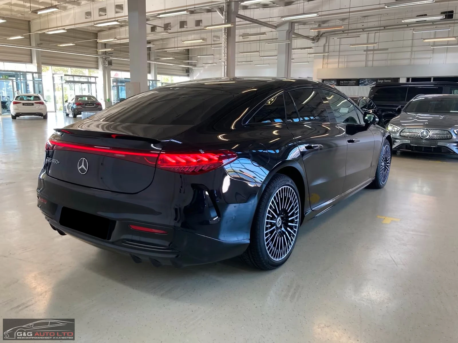 Mercedes-Benz EQS 450+ /AMG/360HP/PANO/360/MASSAGE/MEMO/BURM/361g - изображение 6