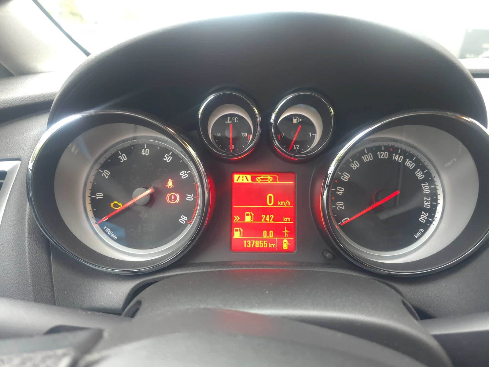 Opel Astra J 1.4 Turbo - изображение 7