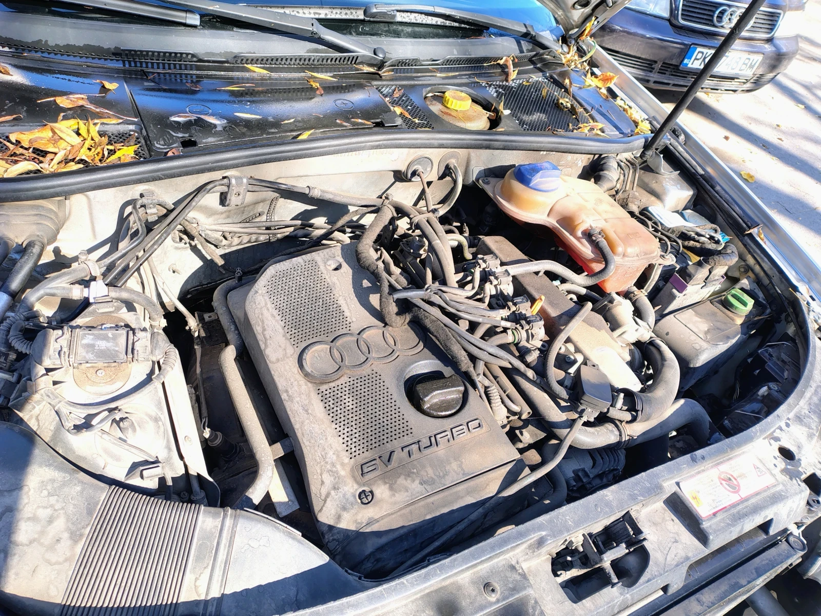 Audi A6 1800 - изображение 6