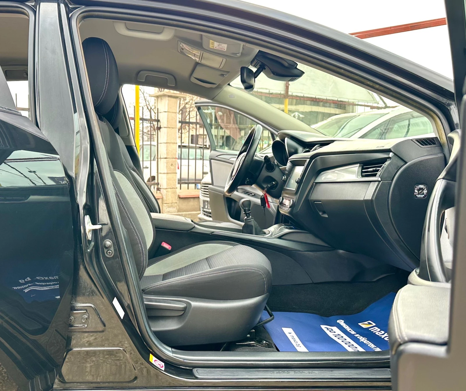 Toyota Avensis 1.8VVT-I 147HP NAVI | Mobile.bg   10