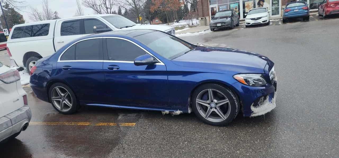 Mercedes-Benz C 300 * CARFAX * АМГ ПАКЕТ * ПАНОРАМА, снимка 3 - Автомобили и джипове - 53907362