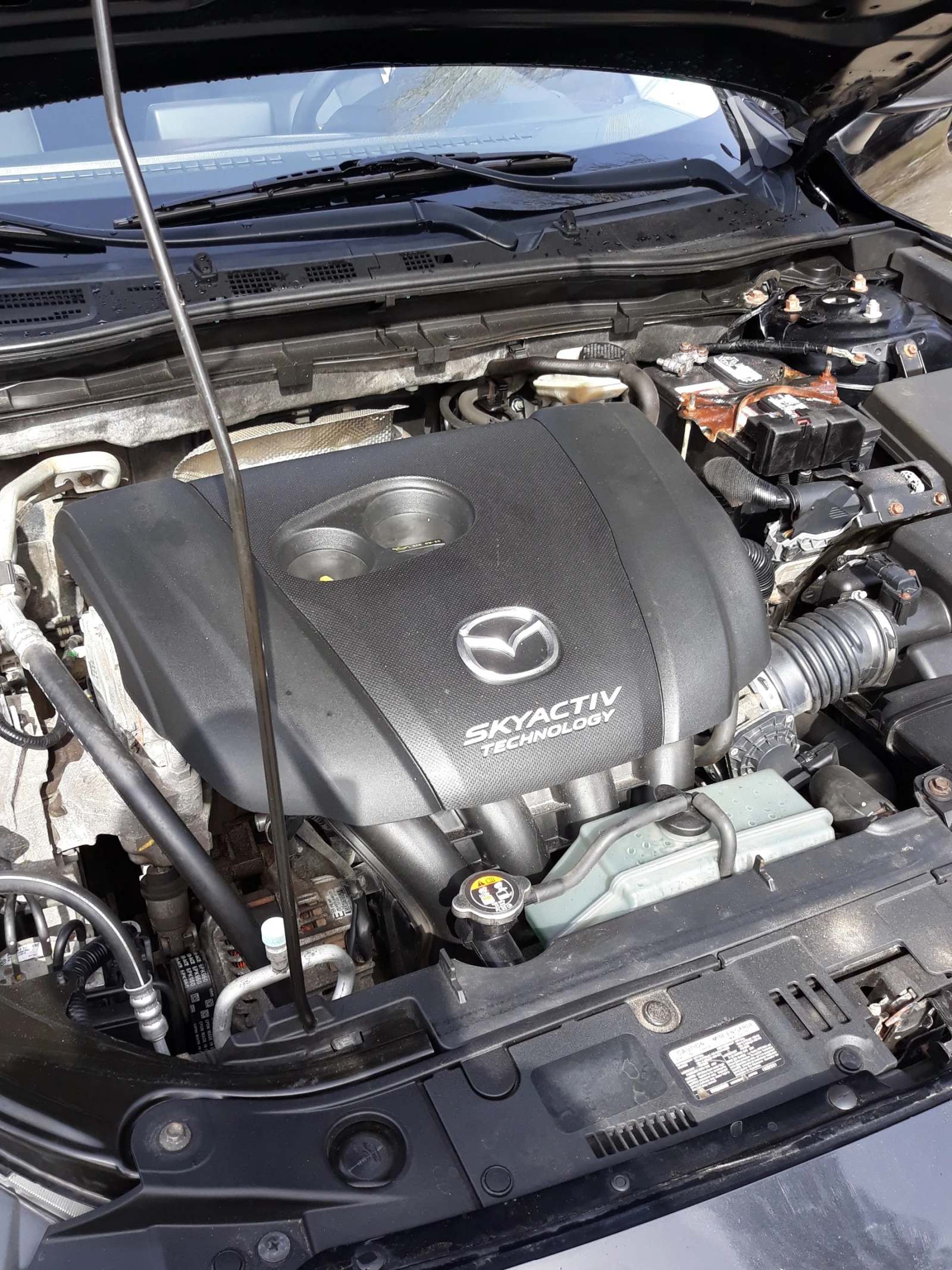 Mazda 3, снимка 14 - Автомобили и джипове - 54194601