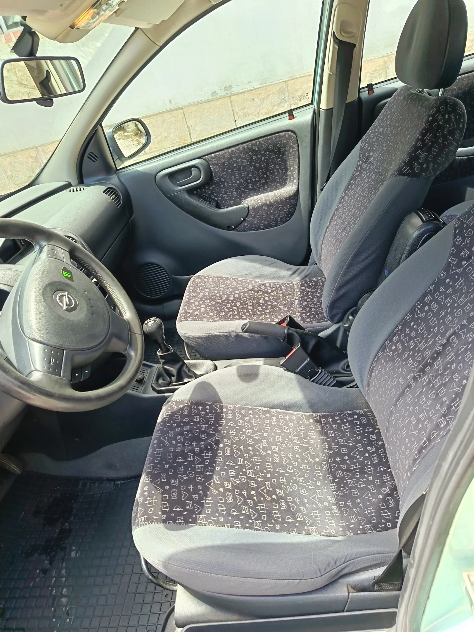 Opel Corsa, снимка 7 - Автомобили и джипове - 54808560