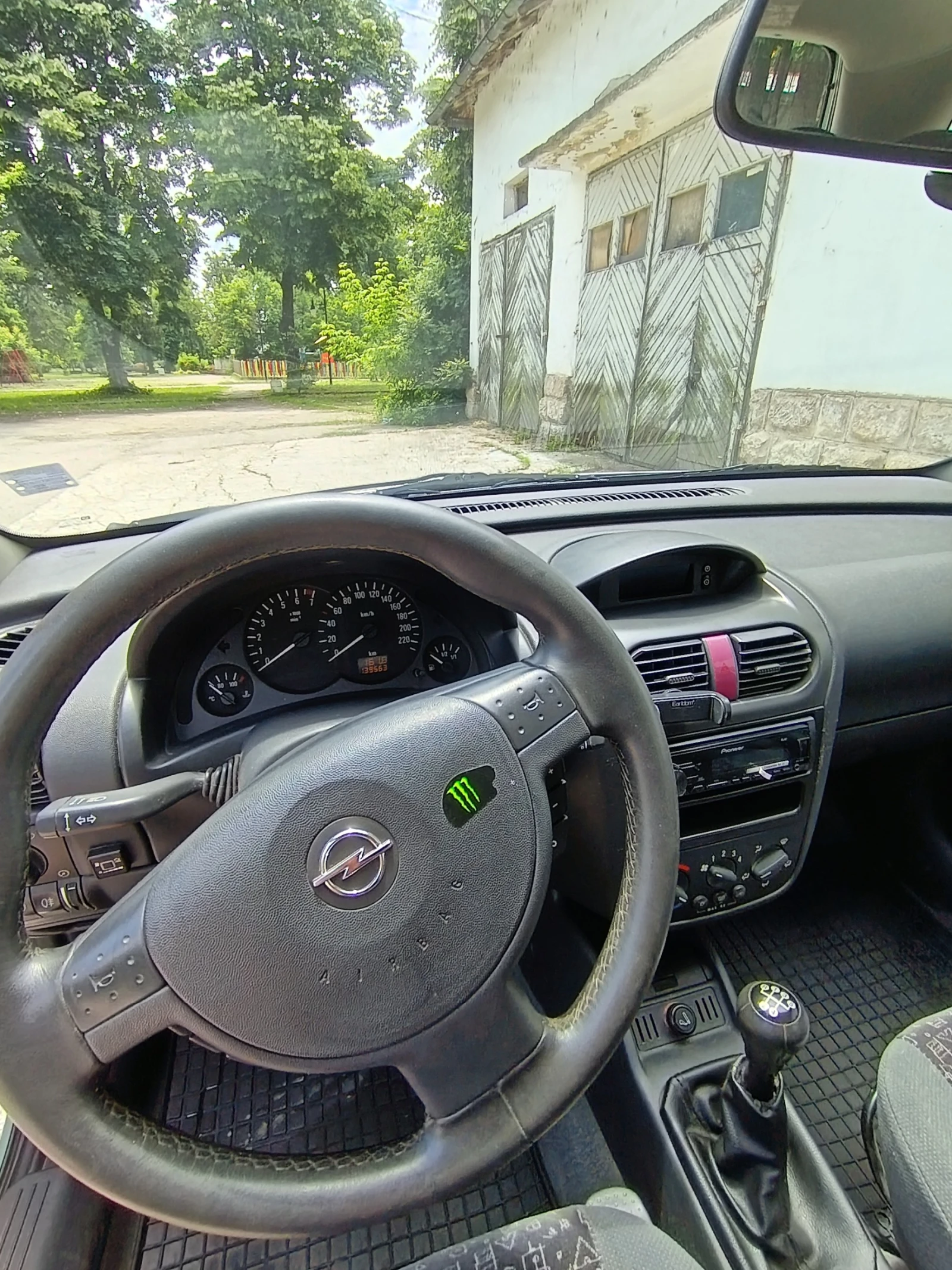 Opel Corsa, снимка 5 - Автомобили и джипове - 54808560