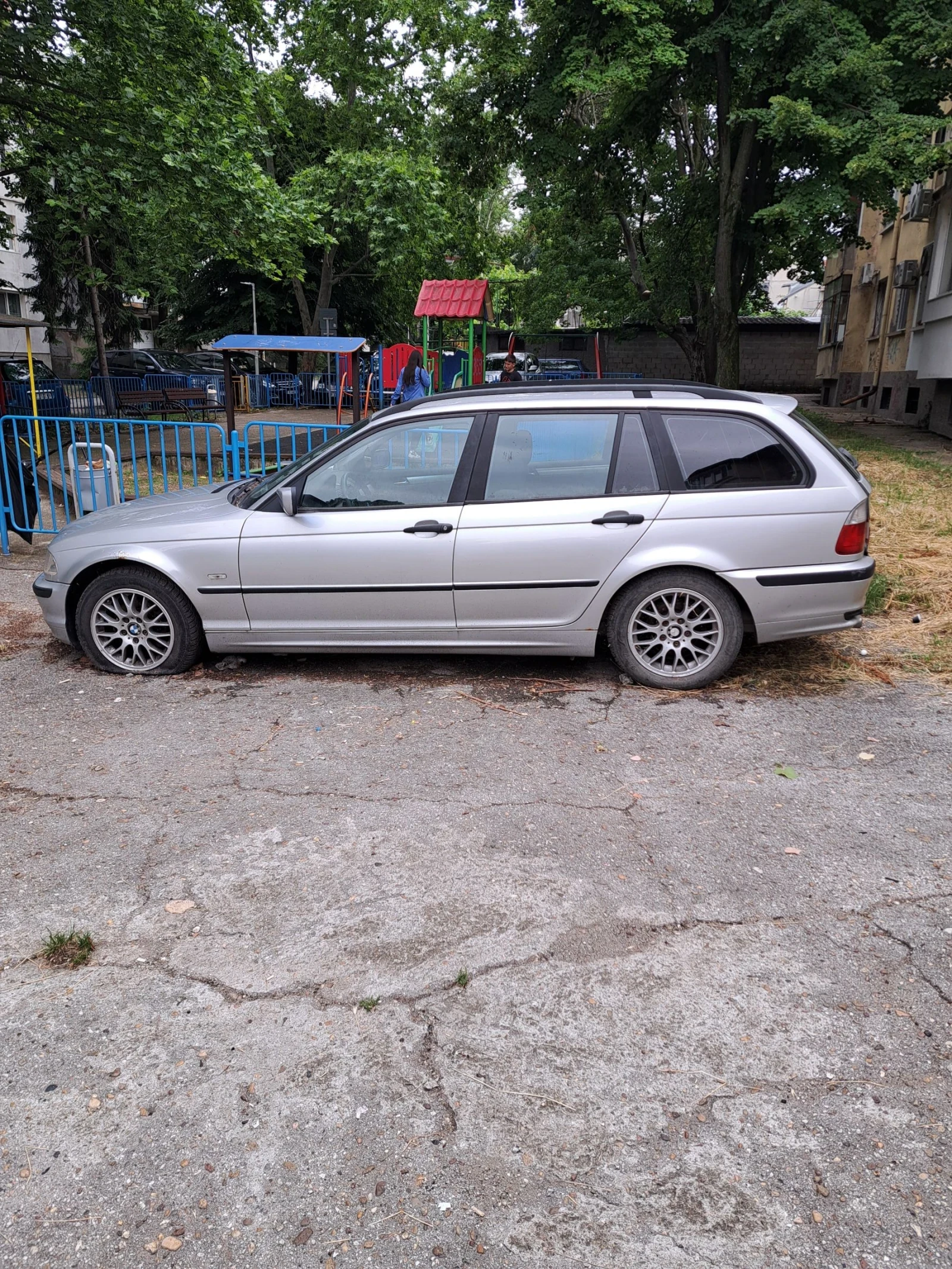 BMW 318, снимка 2 - Автомобили и джипове - 54894568