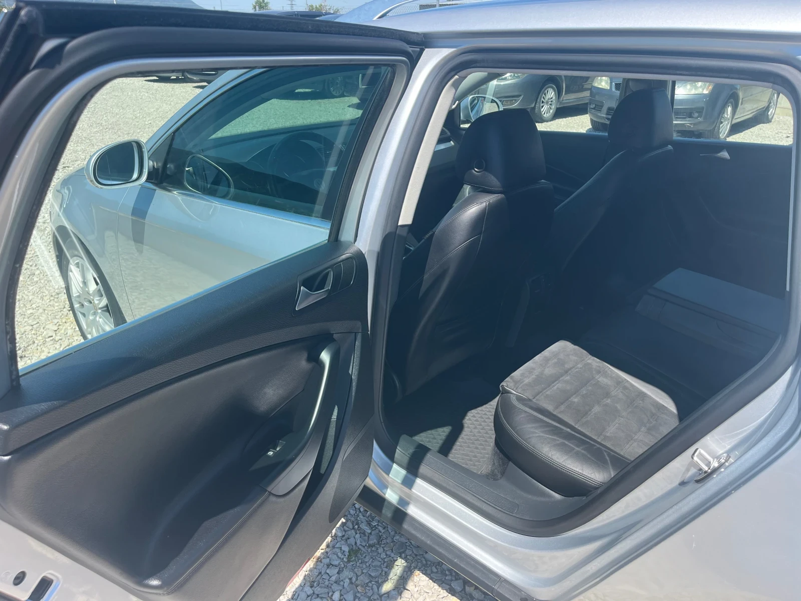 VW Passat Highline Commonrail , снимка 11 - Автомобили и джипове - 55497186