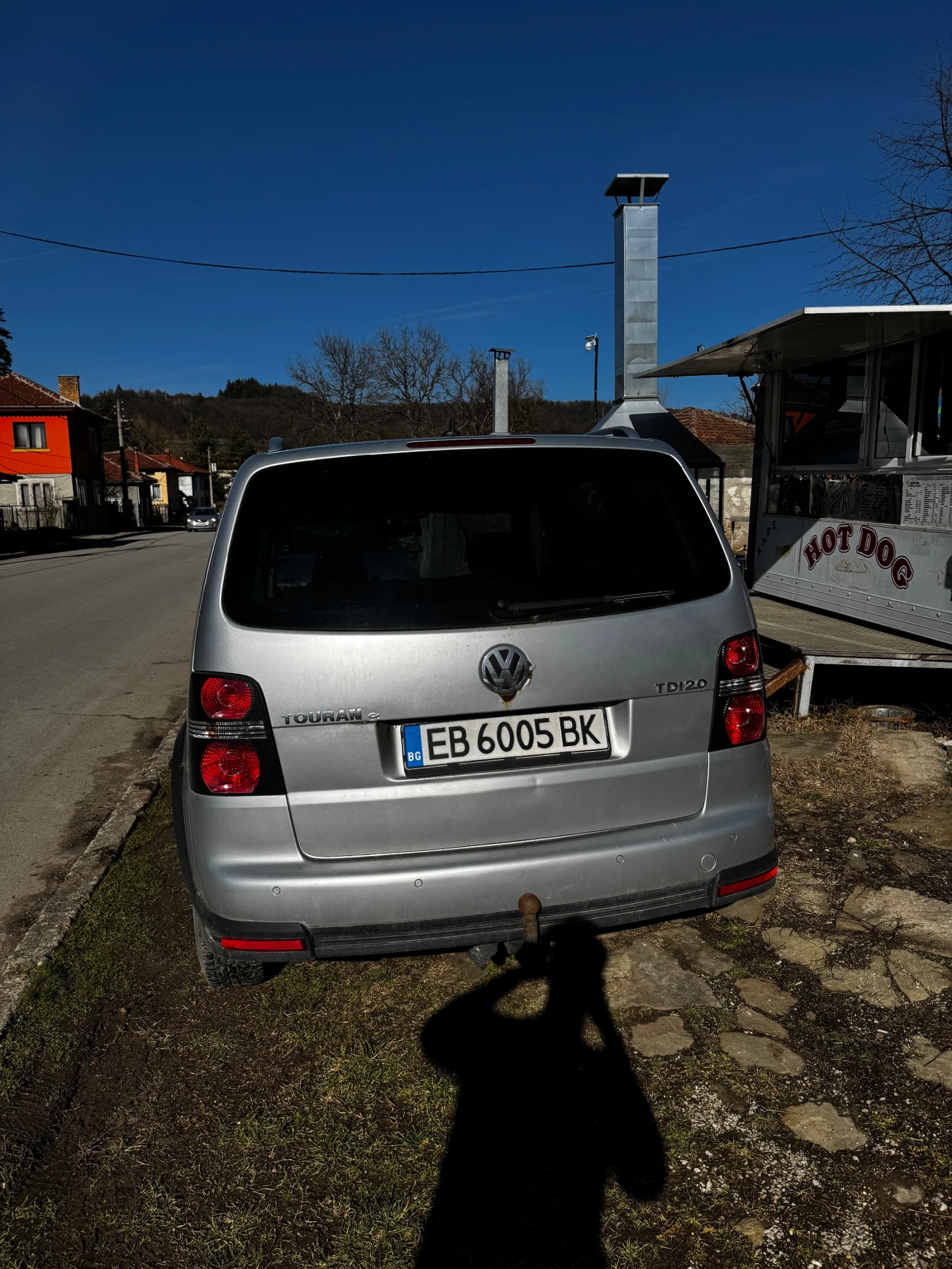 VW Touran, снимка 3 - Автомобили и джипове - 56248065